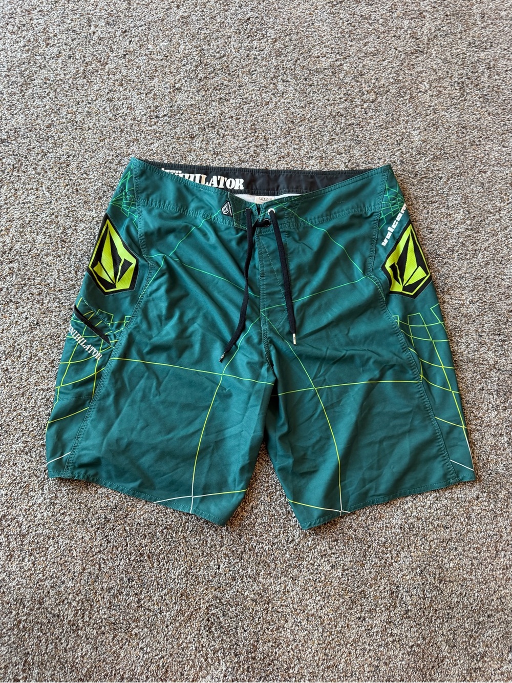 Volcom Annihilator Board Shorts 38 Y2K Surf Swim Bruce Irons Green Neon